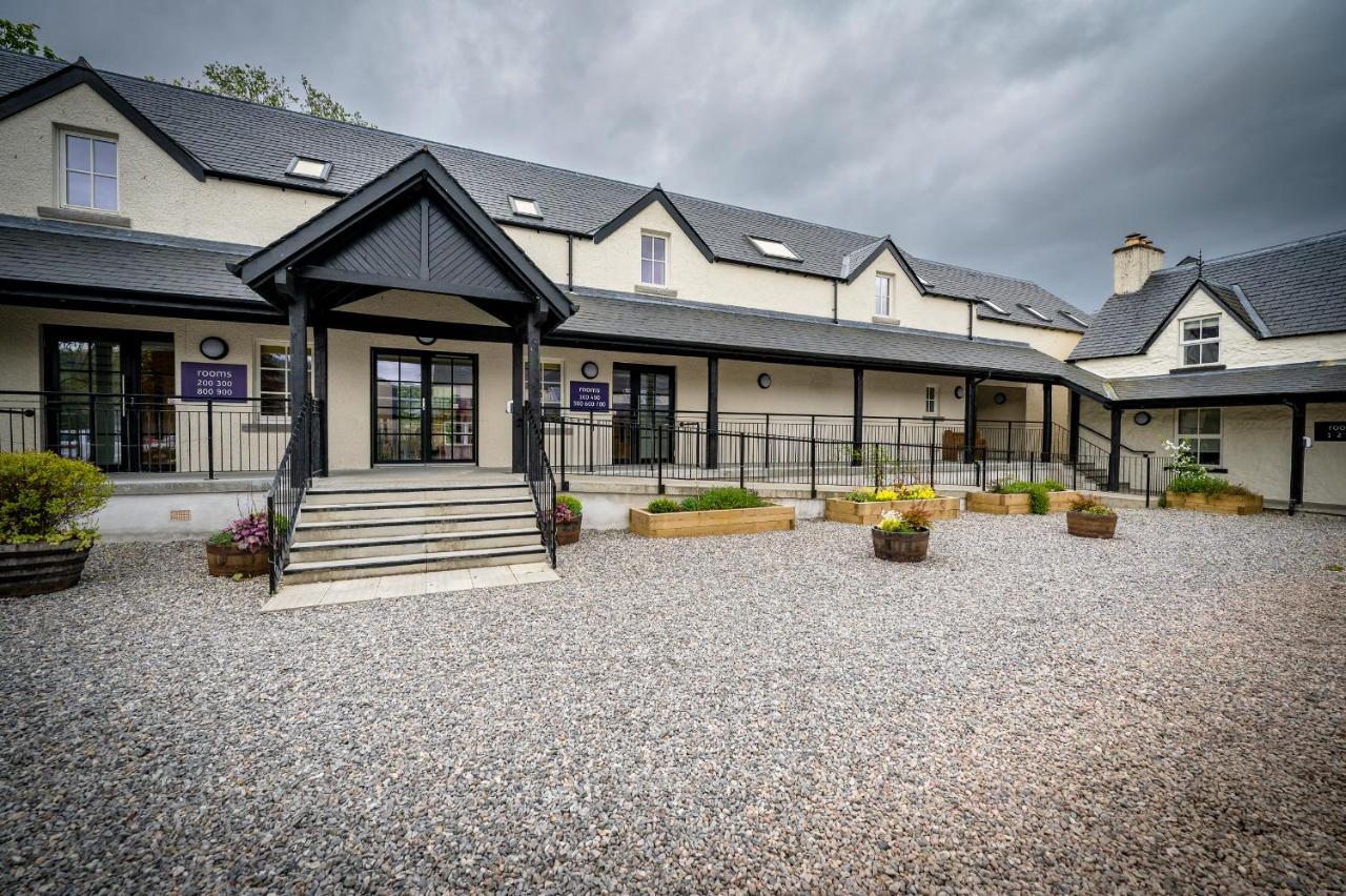 Loch Ness Bunk Inn Драмнадрокіт Екстер'єр фото