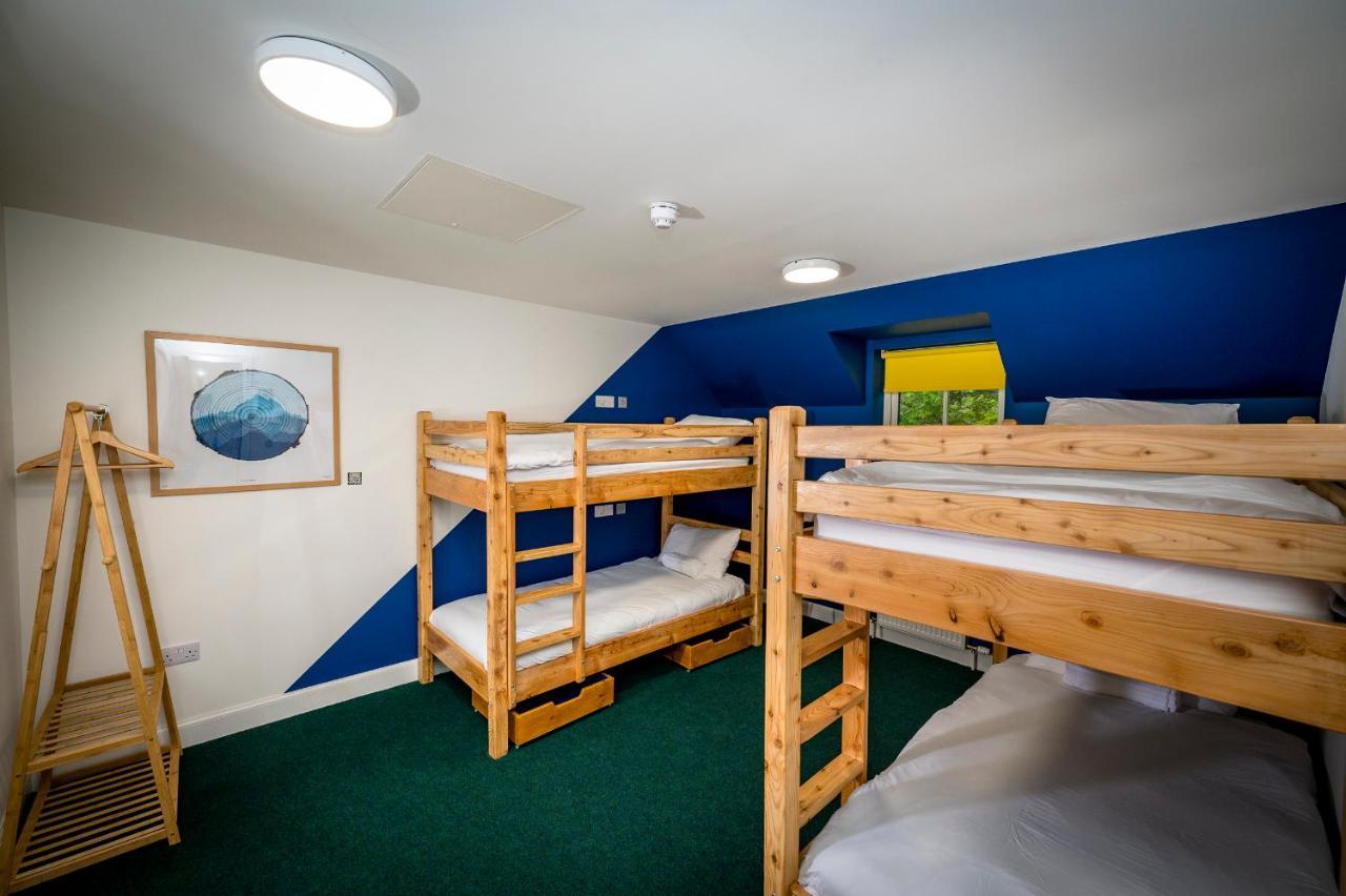Loch Ness Bunk Inn Драмнадрокіт Екстер'єр фото